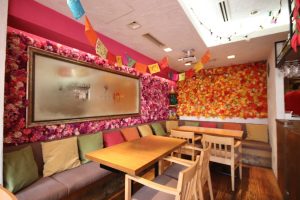 新宿三丁目にあるメキシコ料理店「Mexican Dining AVOCADO」の昼の4F画像1